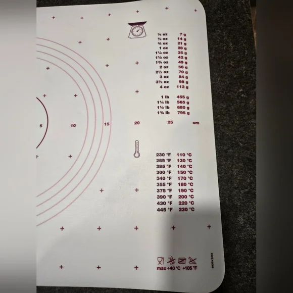 Tupperware Pastry Sheet - Picture 4 of 4